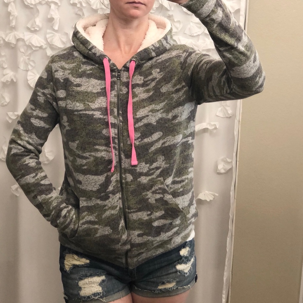 Bobeau Cozy fleece, camo hoodie